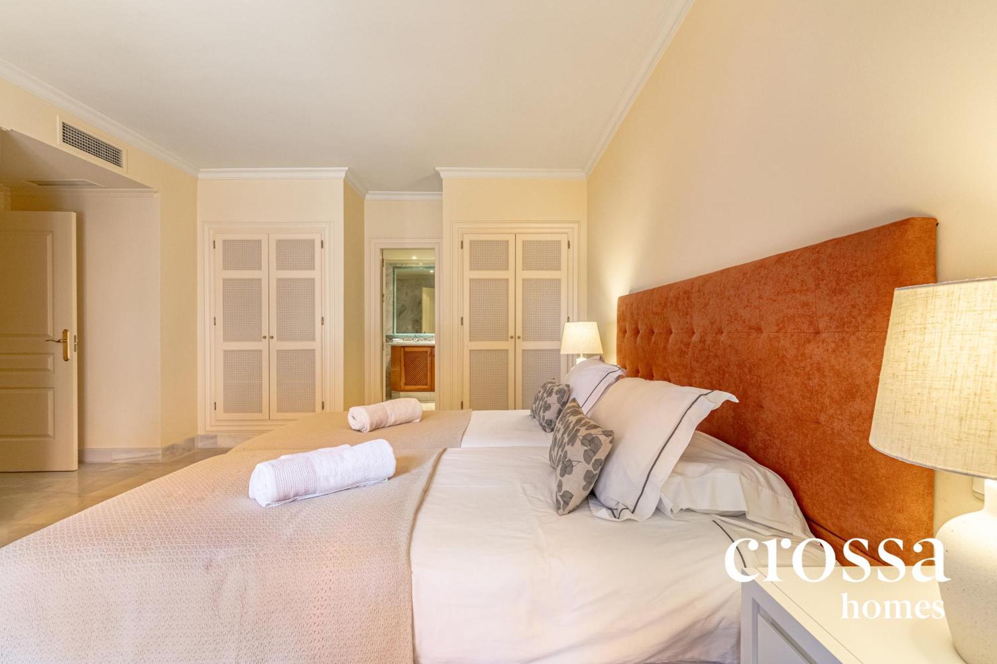 Elegant Golf Apt, Peace, Pool, Panoramic Views Apartment Malaga